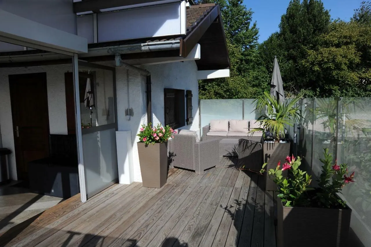 Holiday home Maison La Rive Publier France